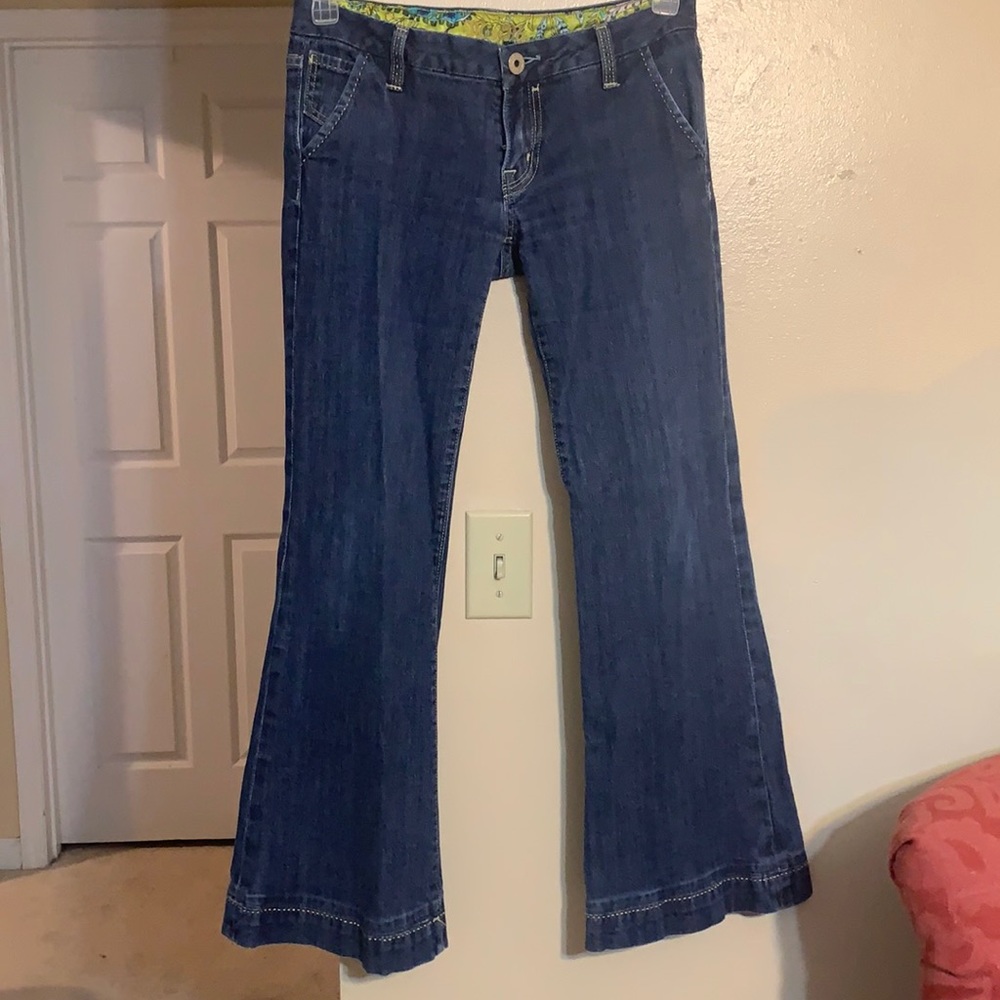 Miss Me Jeans. Lightly used, no visible flaws.